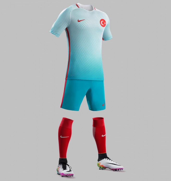 Форма сборной Турции по футболу 2016/2017 (комплект: футболка + шорты + гетры)