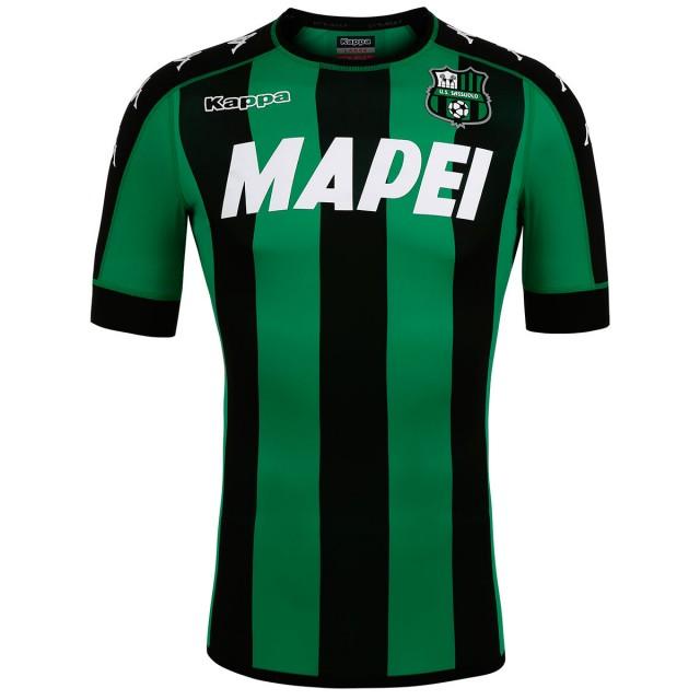 A forma do clube de futebol Sassuolo 2016/2017 (conjunto: T-shirt + calções + leggings)