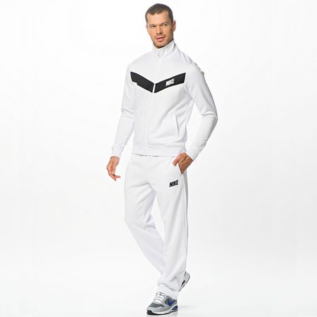 Спортивный костюм футбольного клуба Интер белый (комплект: олимпийка + спортивные брюки)
