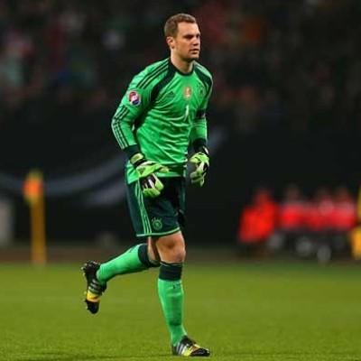 Форма игрока Сборной Германии Мануэль Нойер (Manuel Neuer) 2015/2016 (комплект: футболка + шорты + гетры)