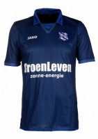 A forma do clube de futebol Heerenveen 2016/2017 (conjunto: T-shirt + calções + leggings)