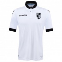 A forma do clube de futebol Vitória Guimarães 2016/2017 (conjunto: T-shirt + calções + leggings)