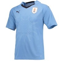 Camiseta da seleção nacional de futebol do Uruguai, Copa do Mundo de 2018 Inicio