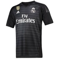 A forma masculina do goleiro do clube de futebol Real Madrid 2018/2019 Inicio (conjunto: camiseta + calções + leggings)