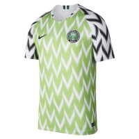 La forme de l'équipe nationale nigériane de football Coupe du monde 2018 Accueil (ensemble: T-shirt + shorts + leggings)