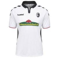 A forma do clube de futebol Freiburg 2017/2018 Convidado (conjunto: T-shirt + calções + leggings)