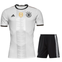 Детская форма Сборная Германии 2016/2017 (комплект: футболка + шорты + гетры)